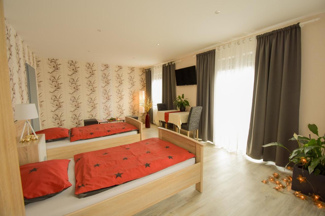 Mainzimmer - Business Apartments Hasloch  Extérieur photo