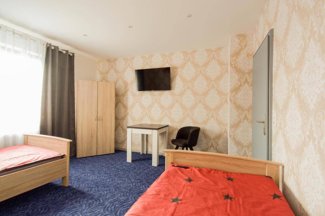 Mainzimmer - Business Apartments Hasloch  Extérieur photo